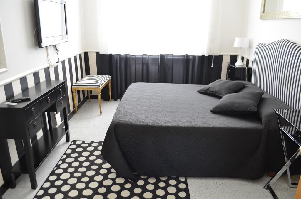 Quarto Duplo