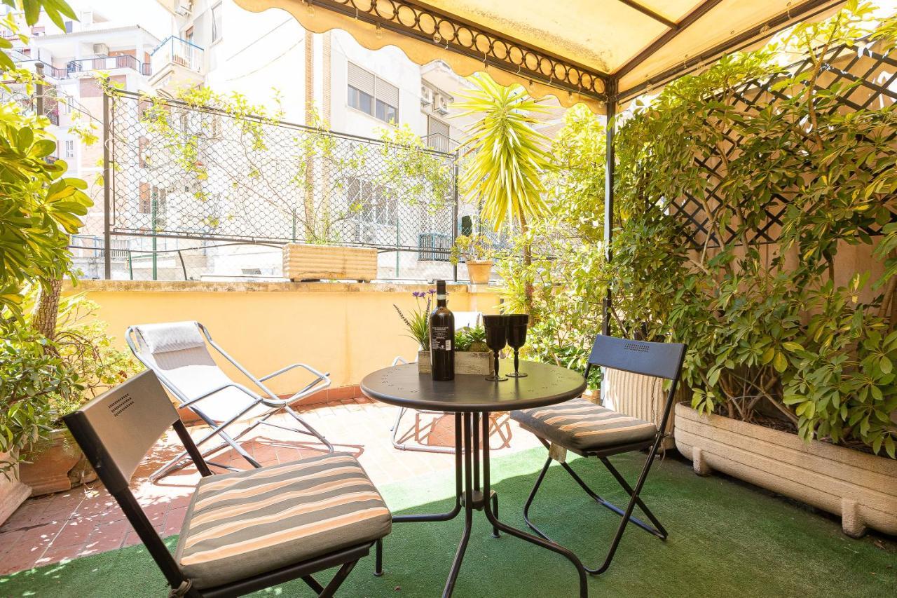 Quarto Duplo com Terraço