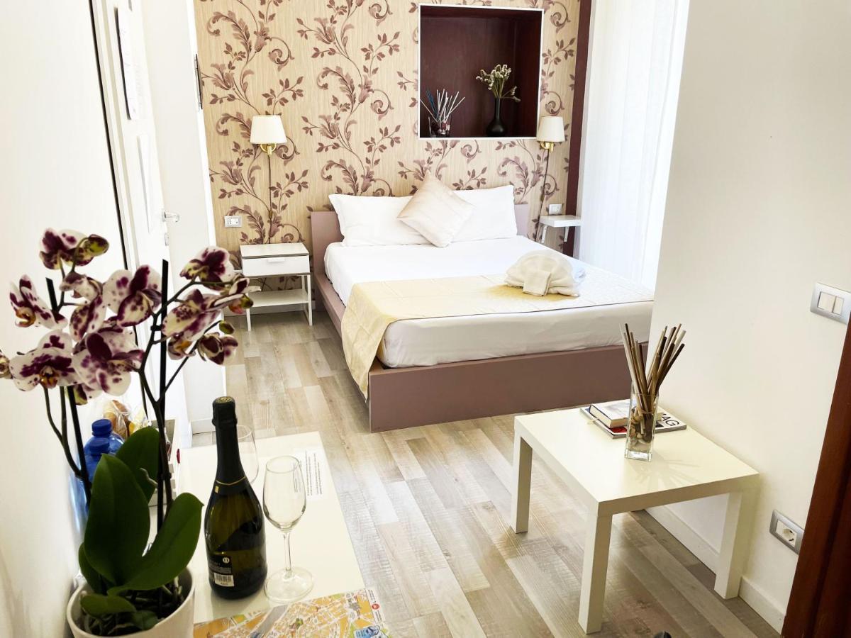 Doppelzimmer mit Balkon