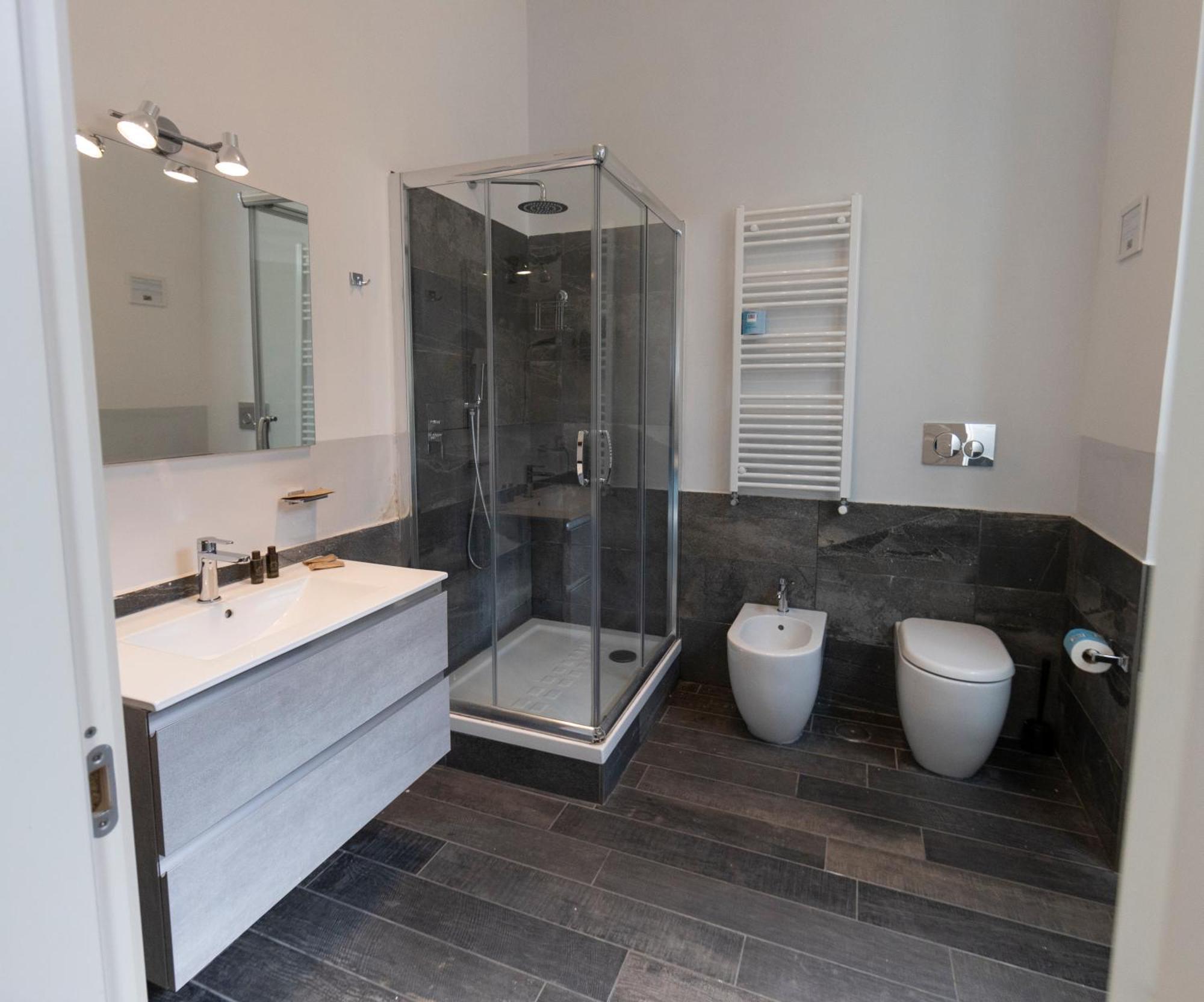 Double Room,1658794625:JPEG