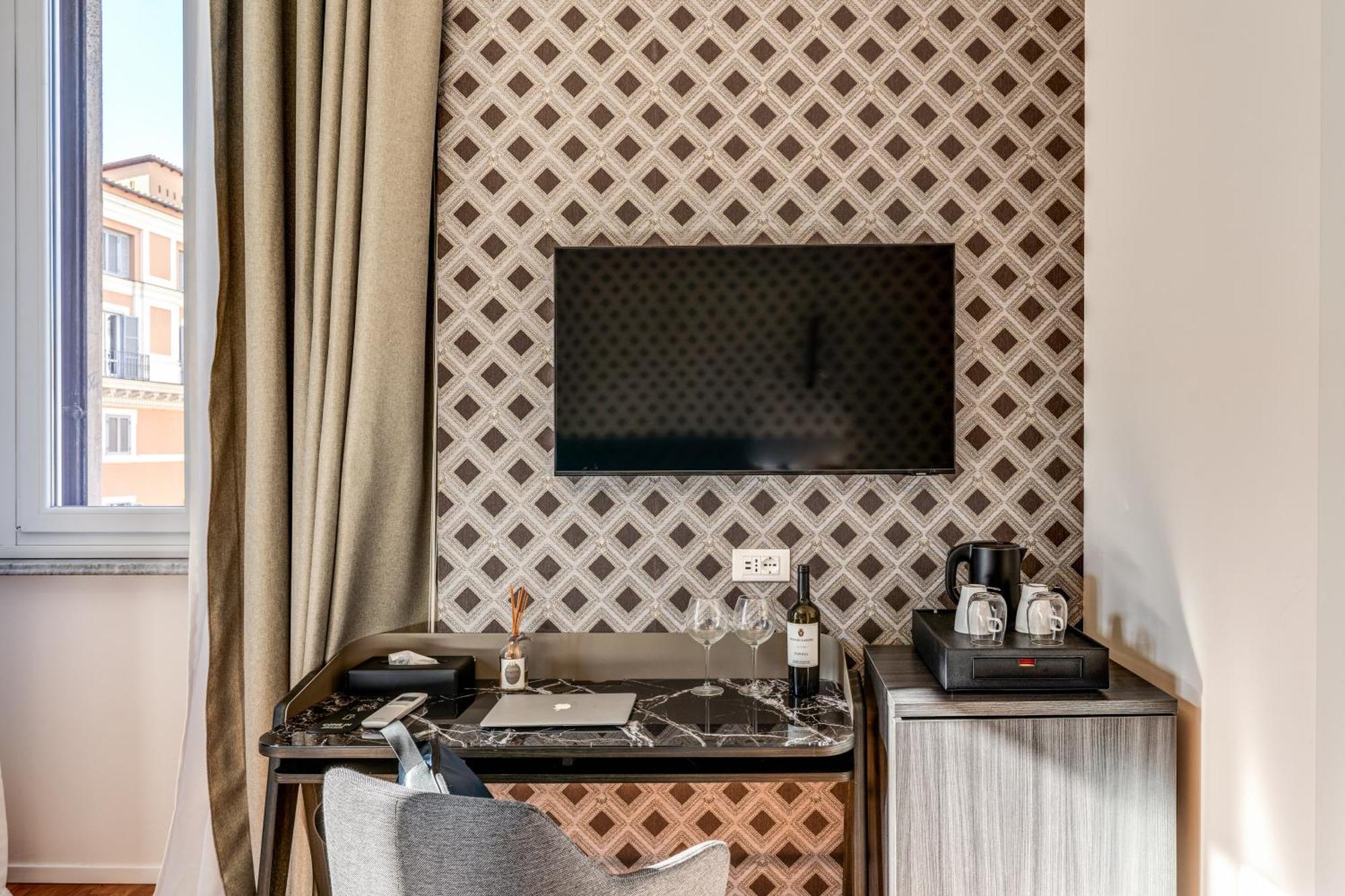 King Room