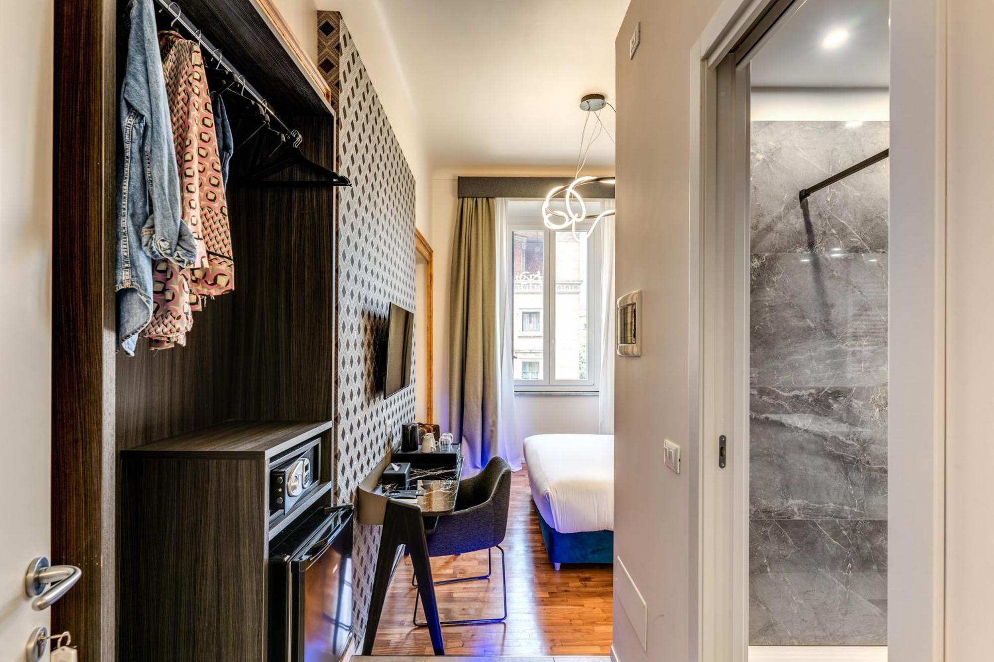 Queen Room