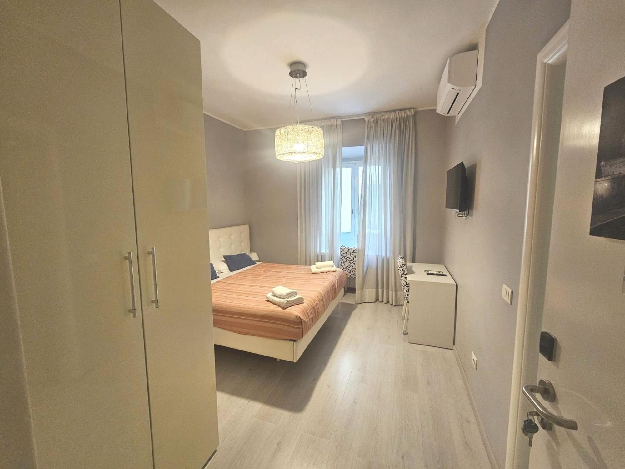 Double Room,1632083557:JPEG