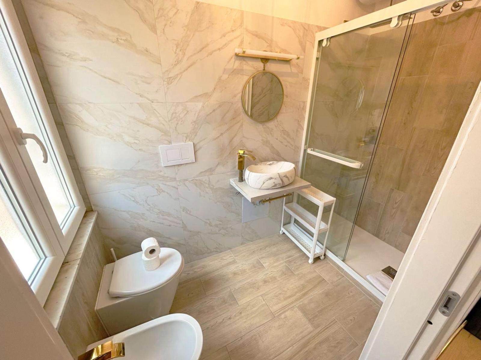 Habitación Triple con balcón