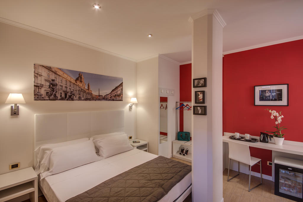 Double or Twin Room,698510793:JPEG