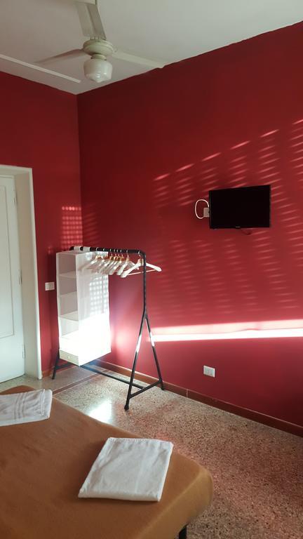Quarto Triplo com Casa de Banho Partilhada