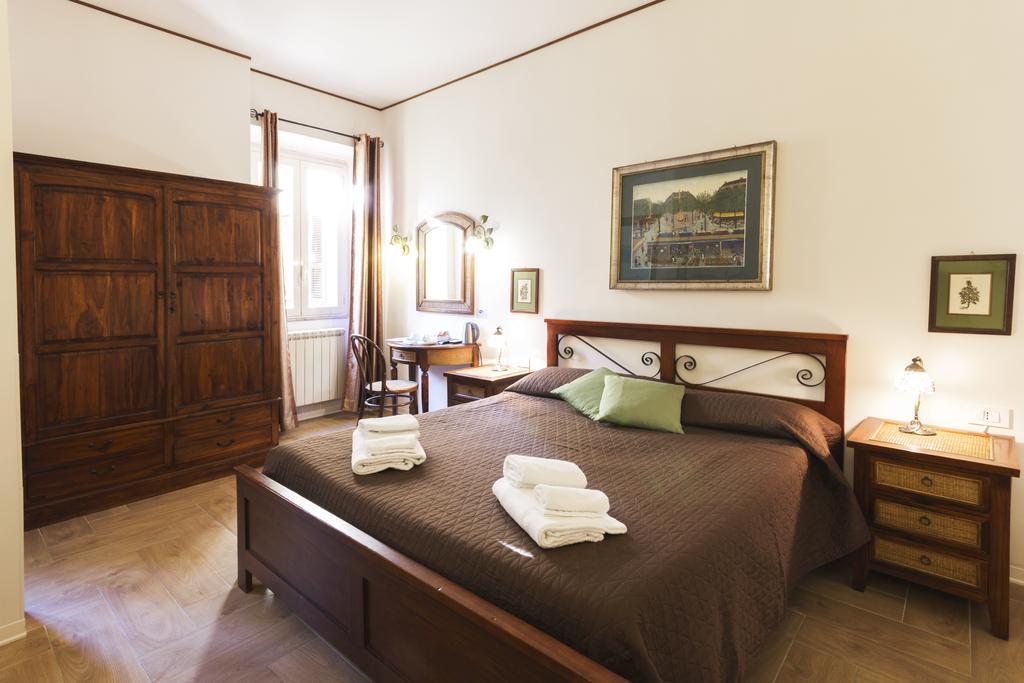 Double Room with Private Bathroom,377287486:JPEG