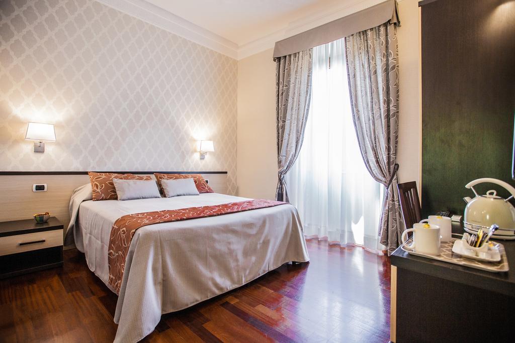 Quarto Duplo