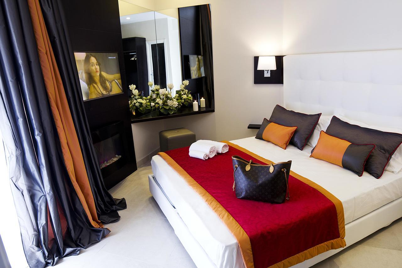 Quarto Duplo com Banheira de Hidromassagem