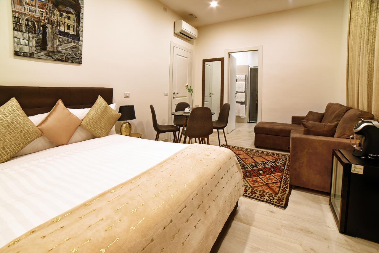 Suite Queen com Banheira de Hidromassagem