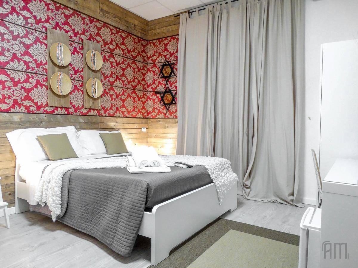 Deluxe Double Room,663895986:JPEG