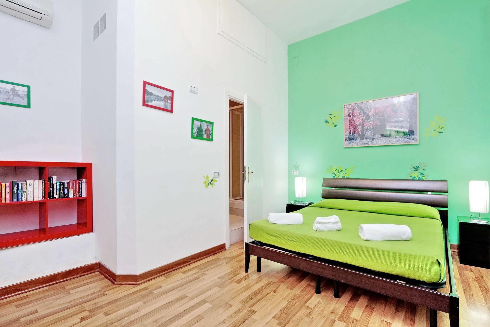 Quarto Duplo