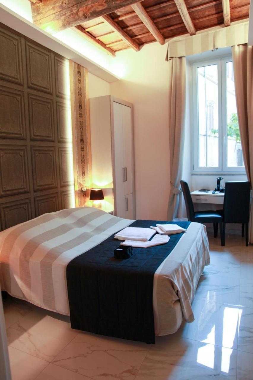Double Room,37376206:JPEG