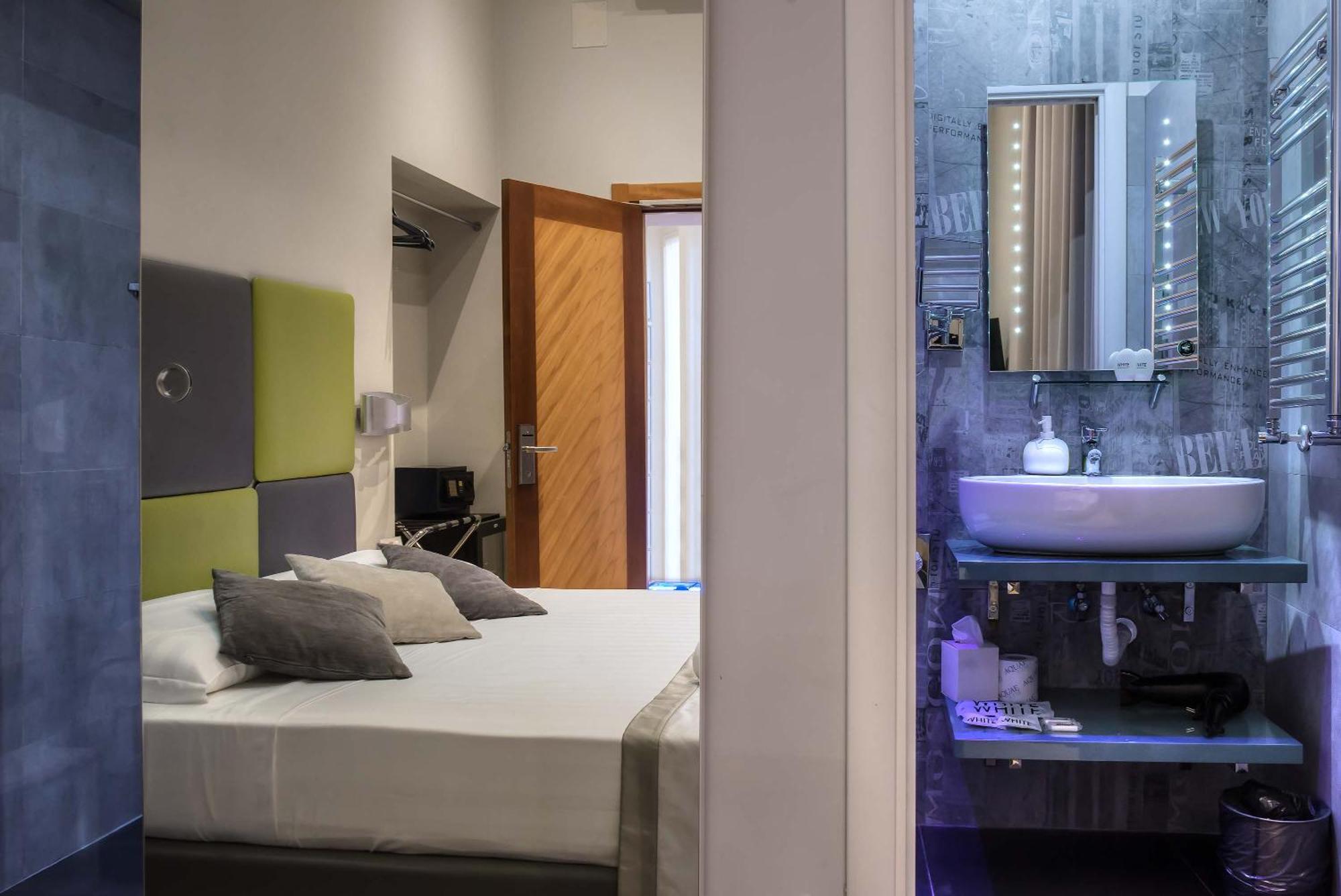 Quarto Duplo