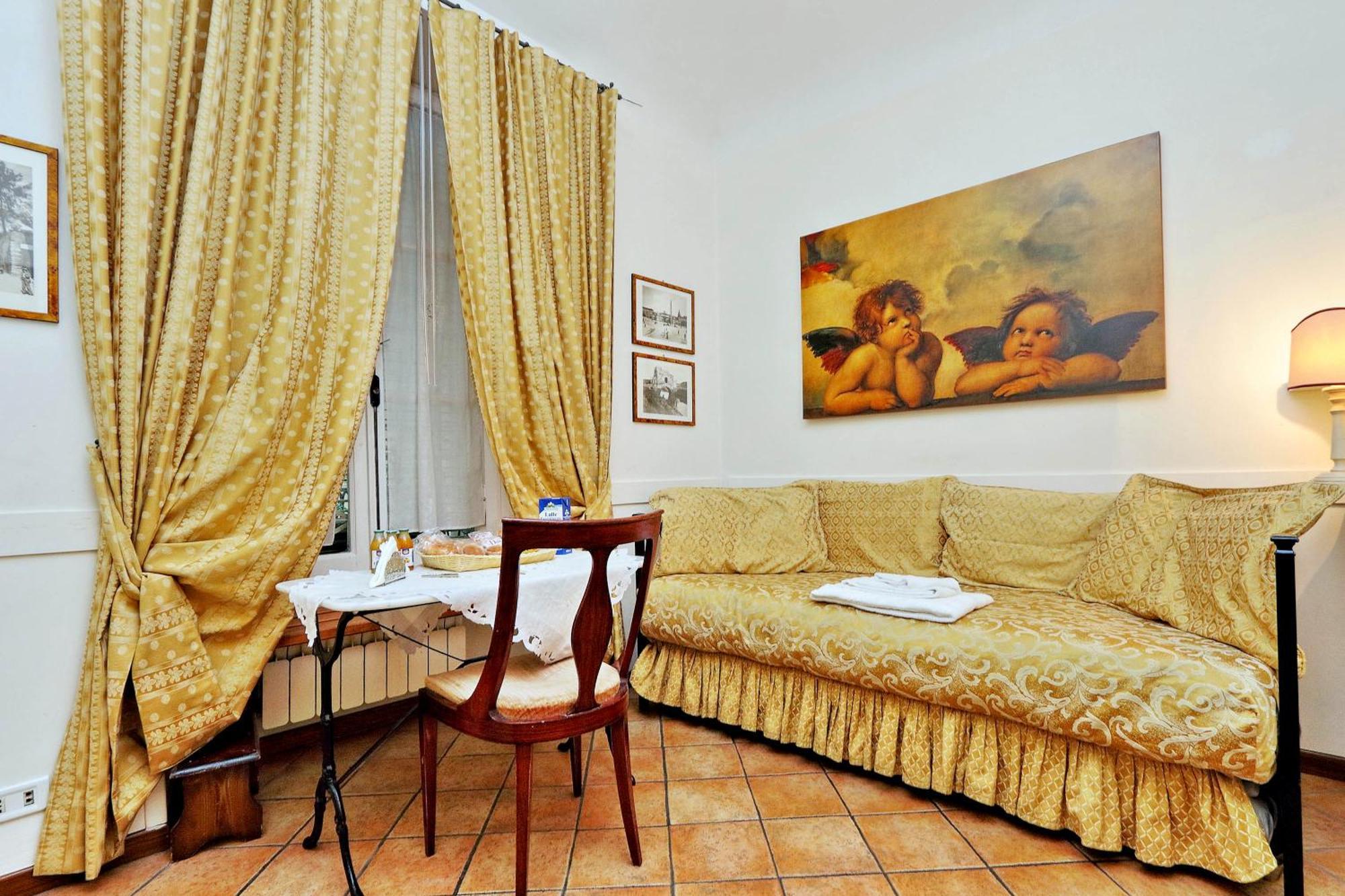 Quadruple Room,715081093:JPEG