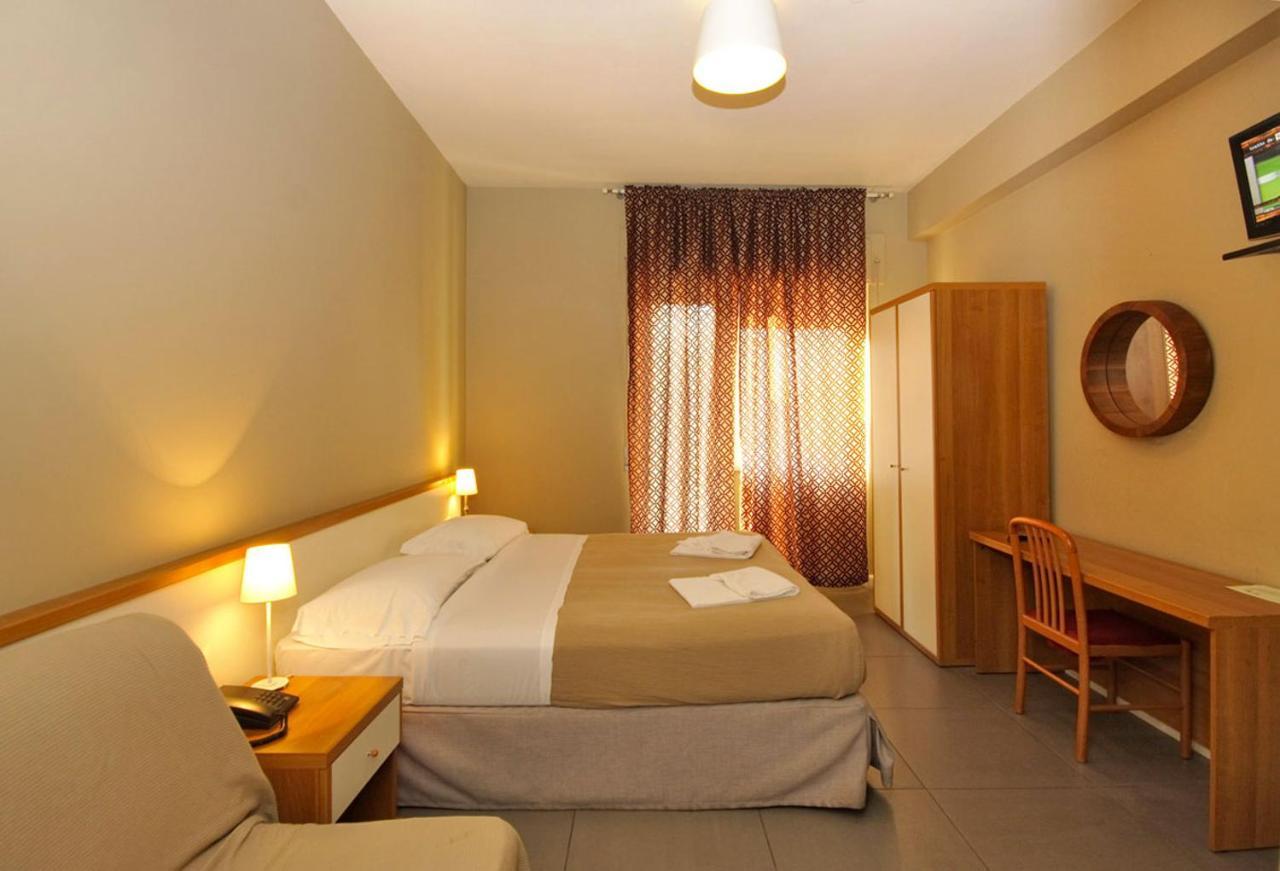 Quarto Standard com Cama de Casal ou 2 de Solteiro