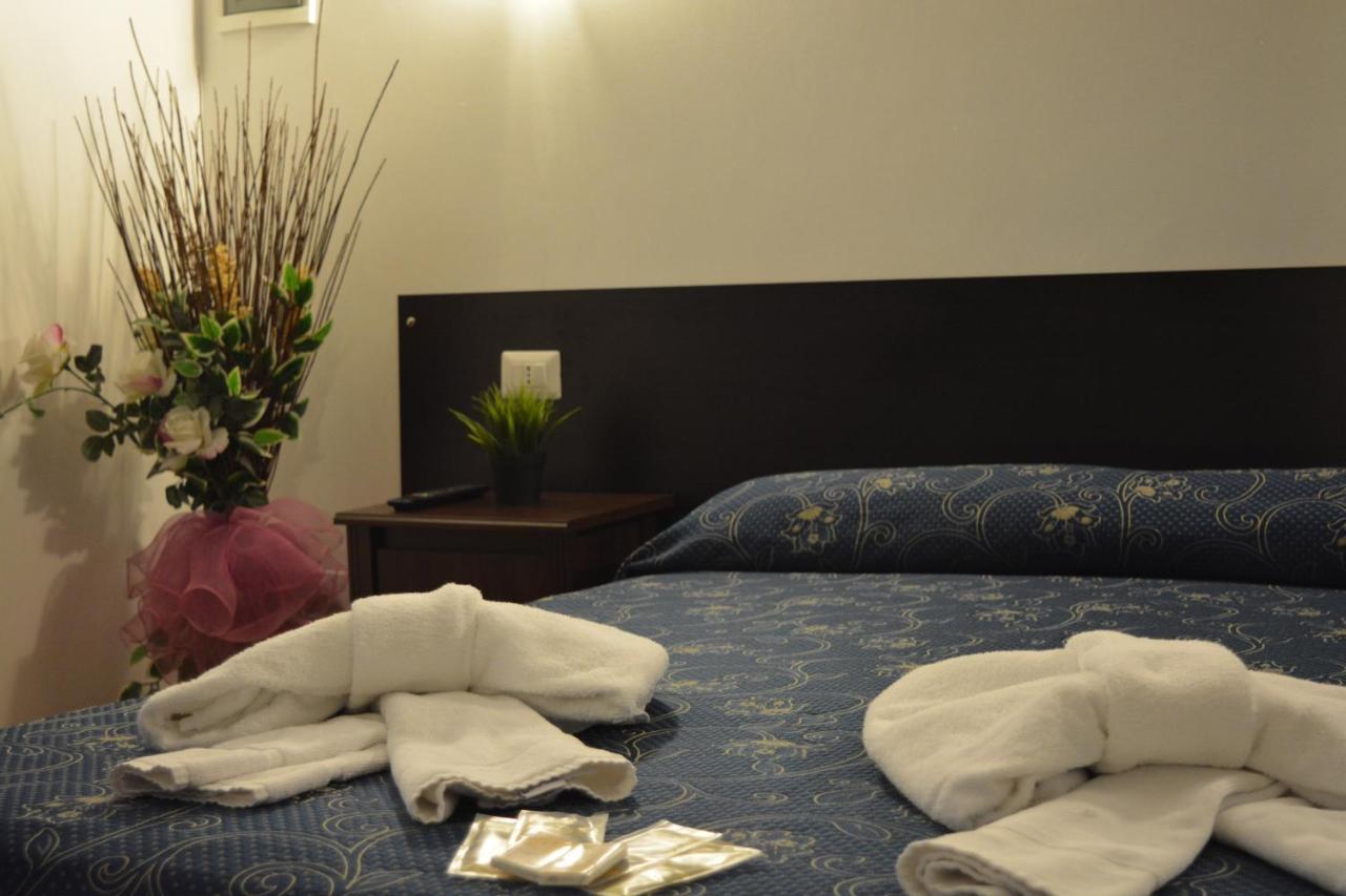 Driepersoonskamer met Eigen Badkamer