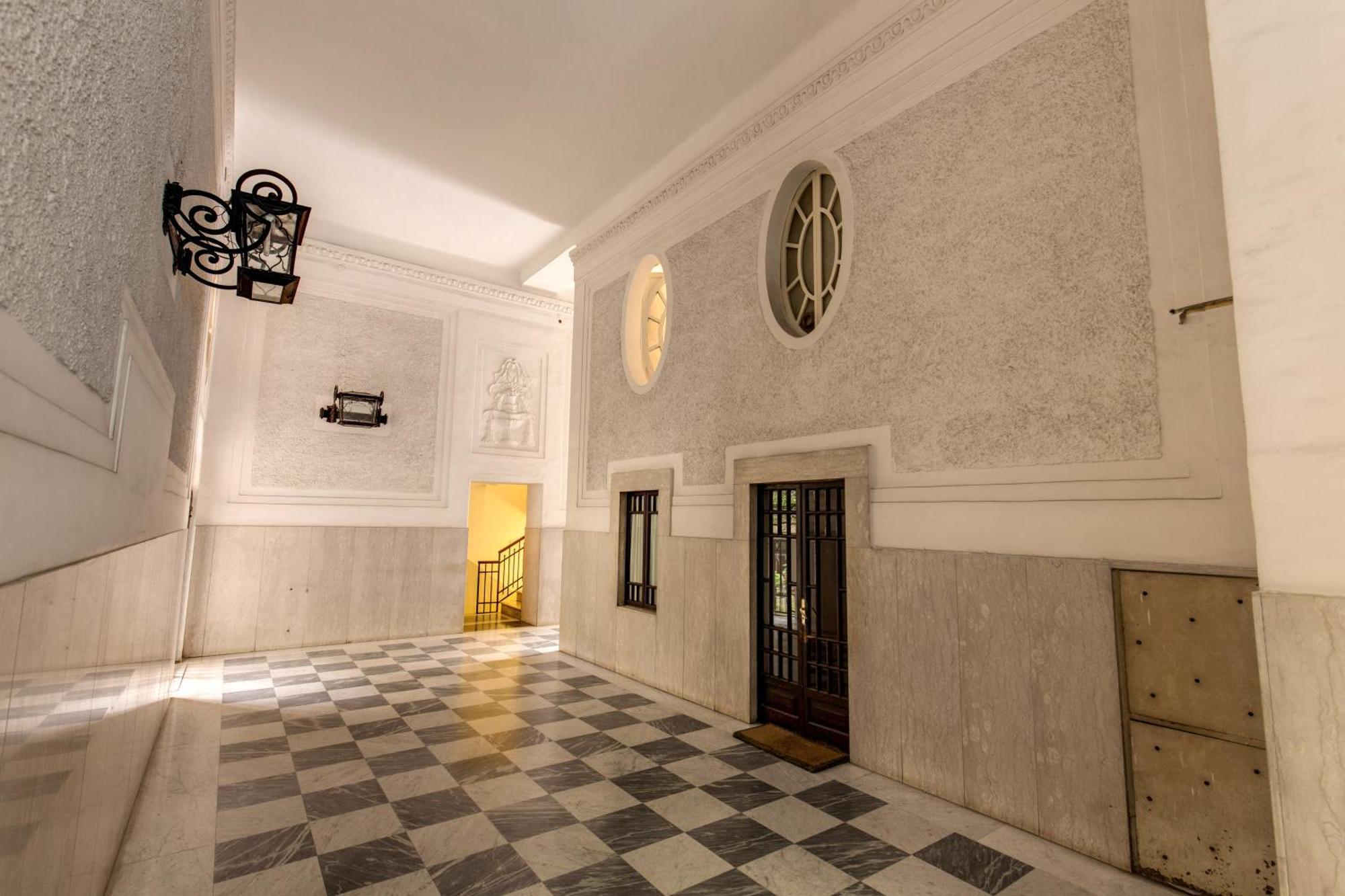 Apartamento com 3 Quartos