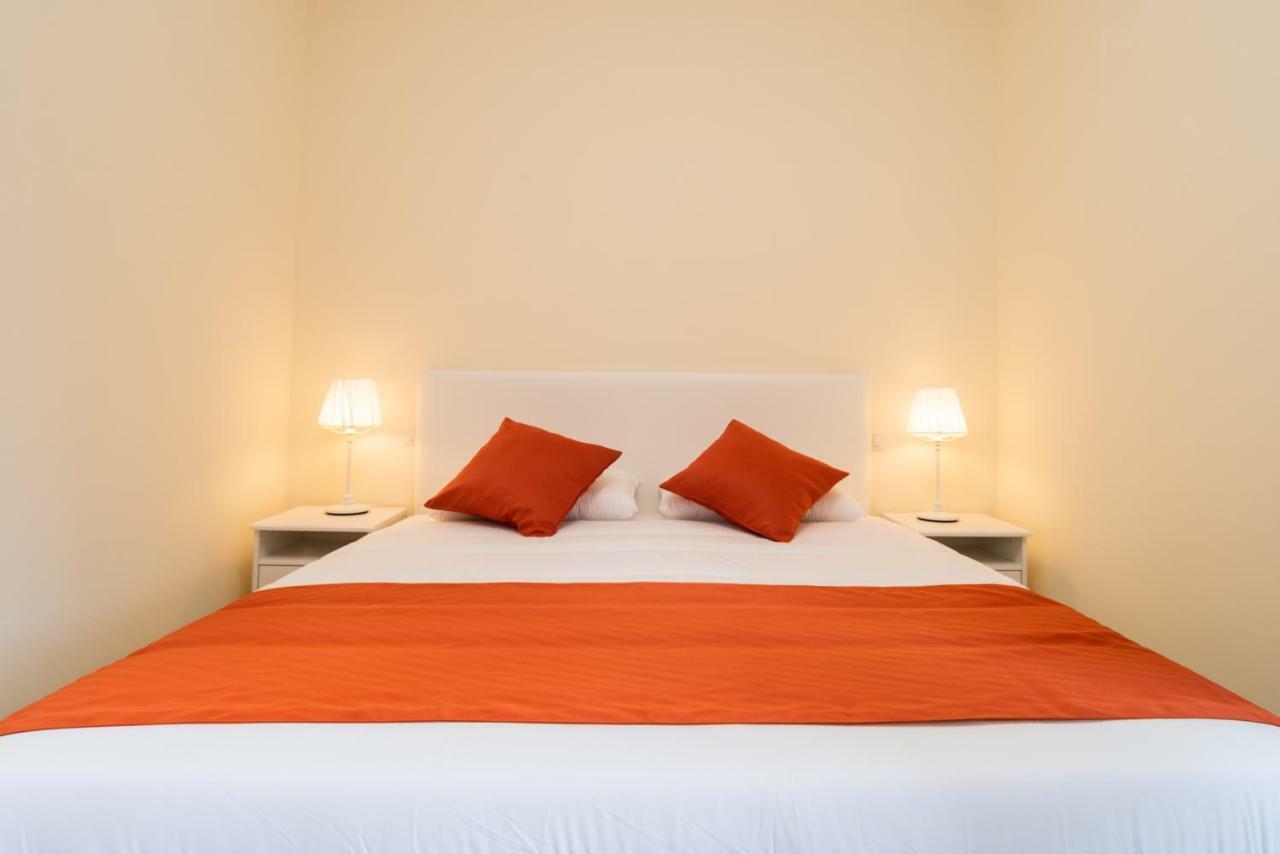 Quarto Duplo Standard