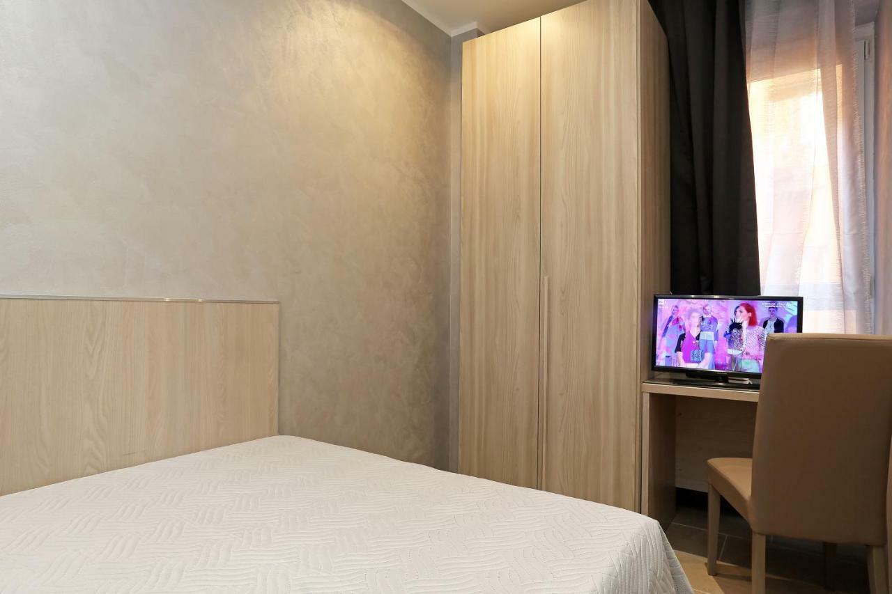 Superior Single Room,864082769:JPEG