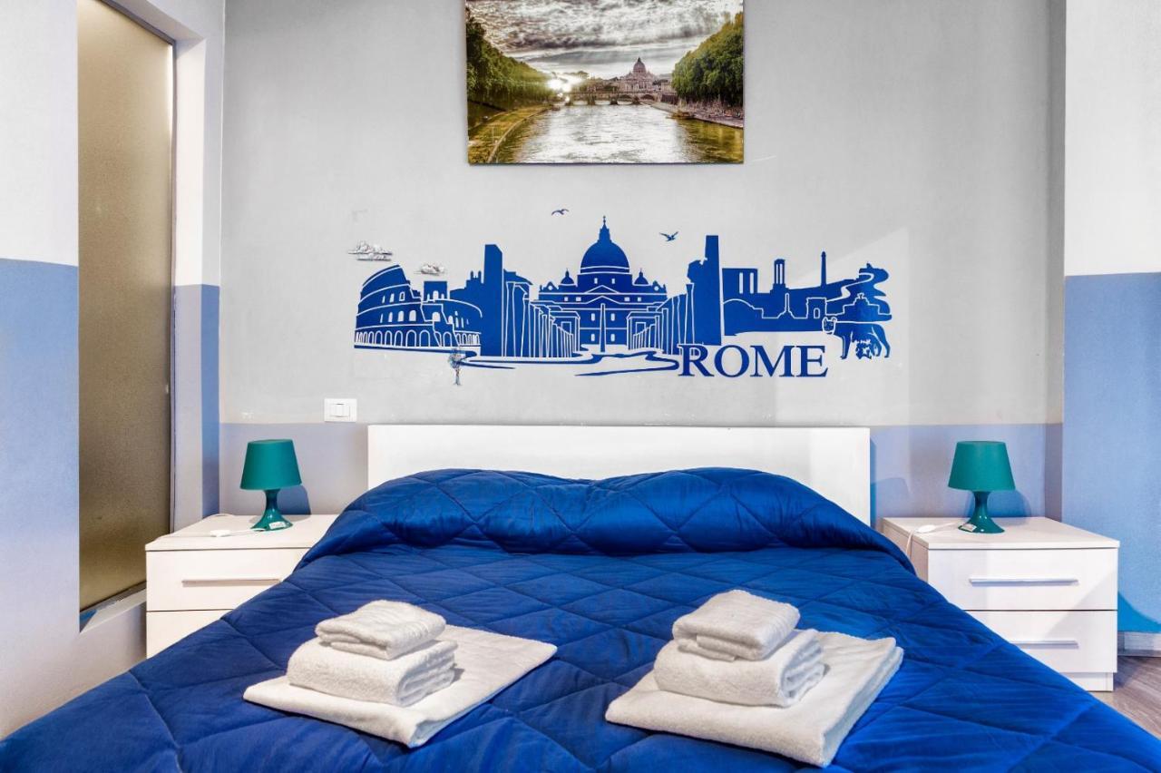 Quarto Triplo com Varanda e Vista