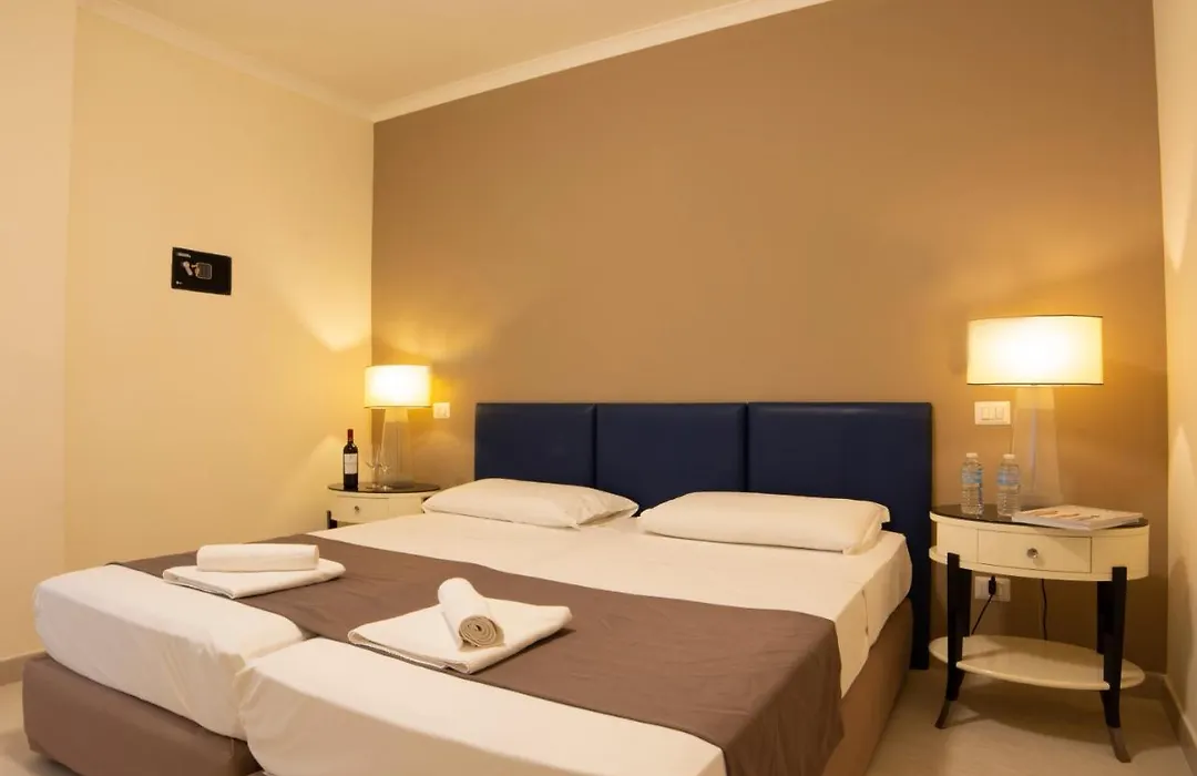 Relais Central Turati-1