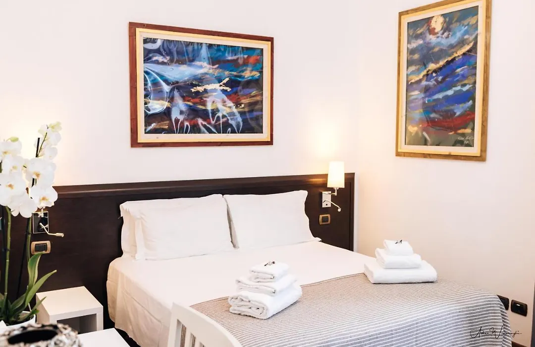 Magik Rooms-1