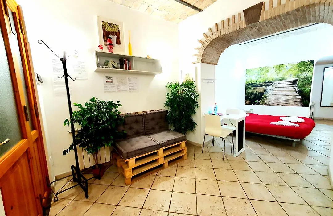 Studio Via Di Montegiordano-1