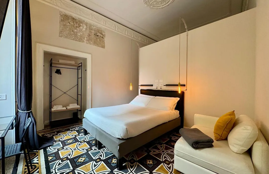 Room Roma Nazionale-1