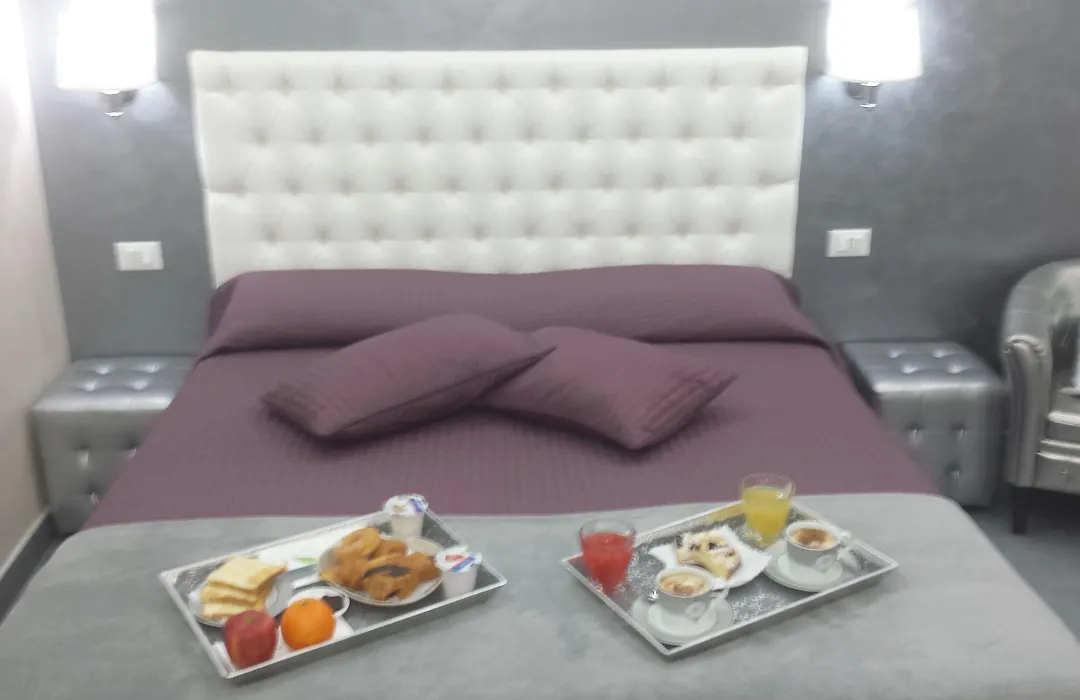Relais Cavour Inn-1