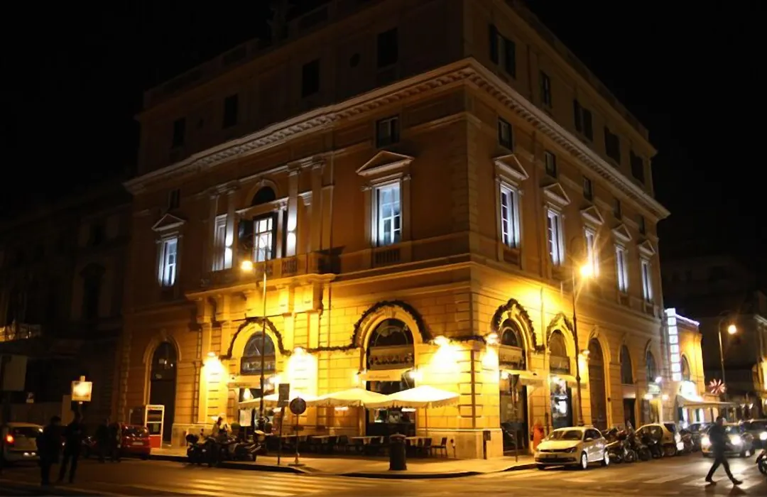 The Roma House-1