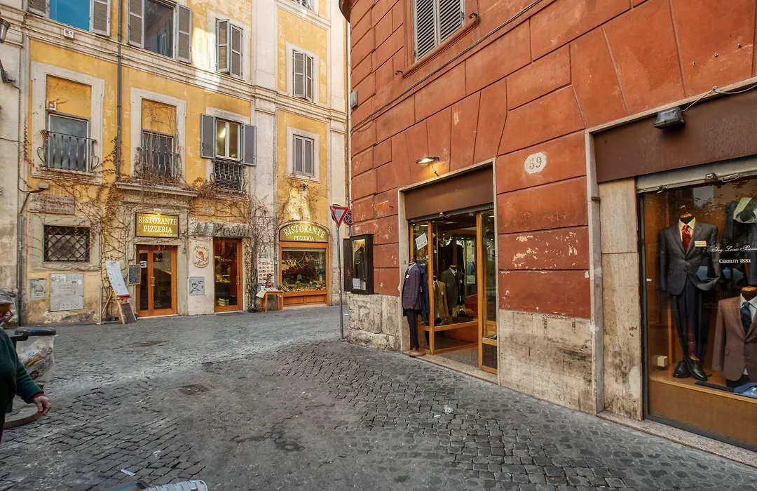 Bq House Trevi Luxury Rooms-1
