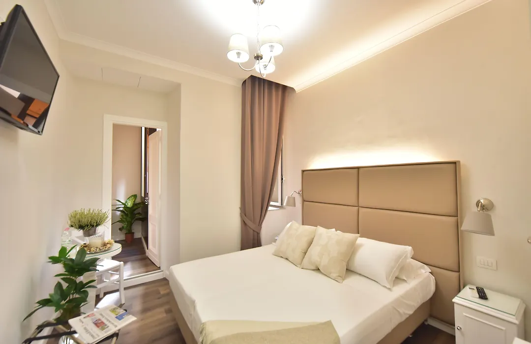 Sacconi Palace Suite Roma-1