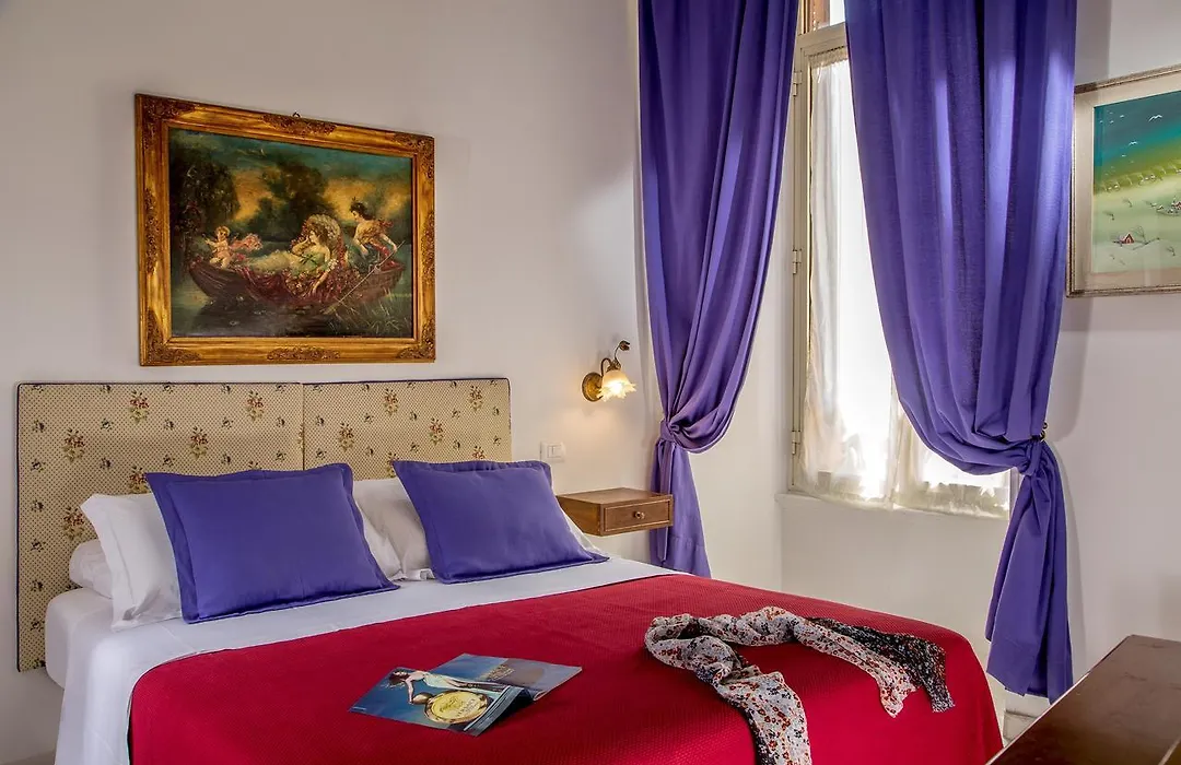 Roma Central Guest House-1