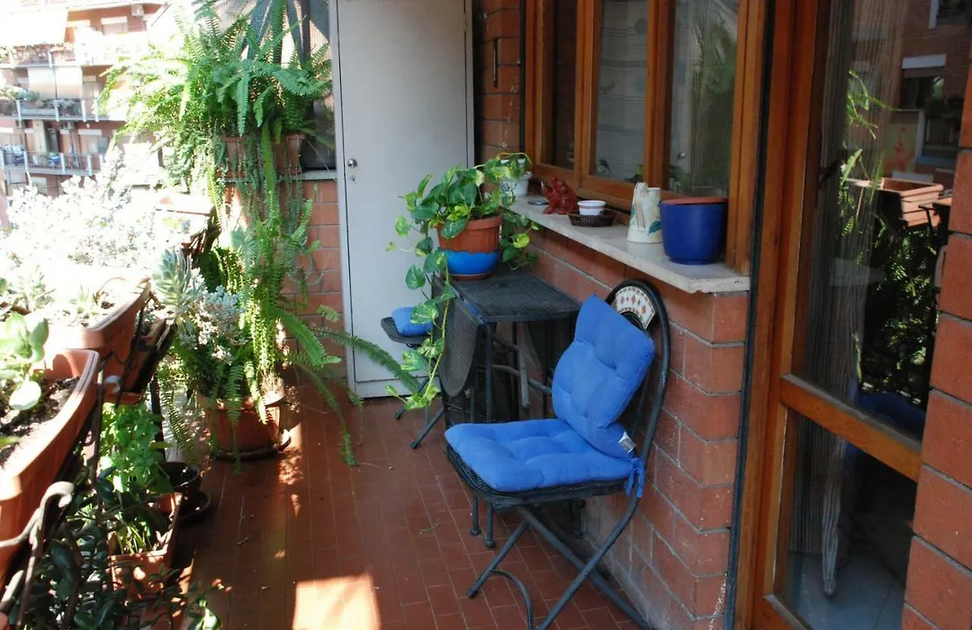 Anna VI Guest Home-1