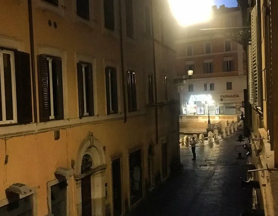 Suitelifetrevi-1