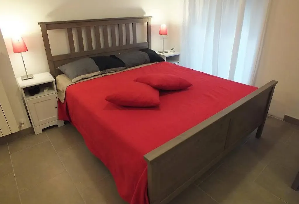 Romantic Holiday Rome B&B-1