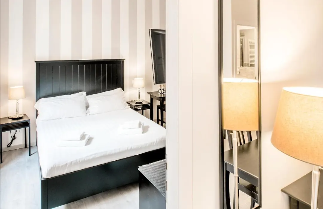 Piazza Cavour Suite-1