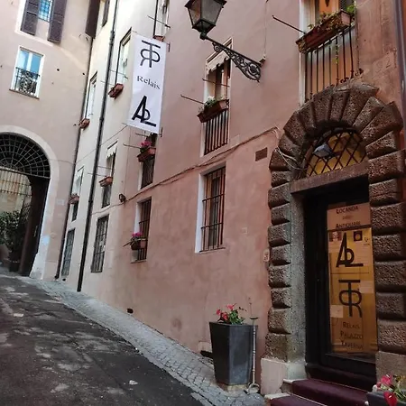 Relais Palazzo Taverna-3