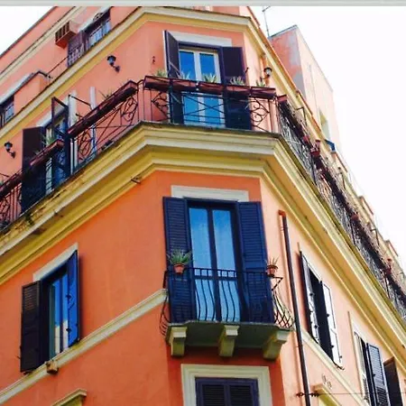 Golden Rooms Piazza Di Spagna-3
