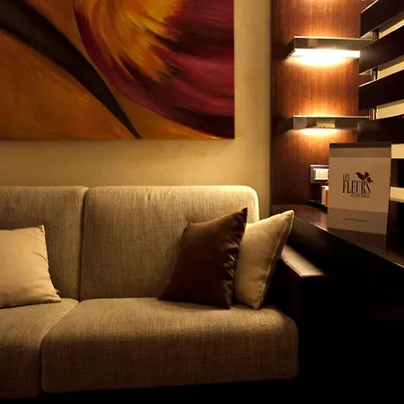Les Fleurs Luxury House-3