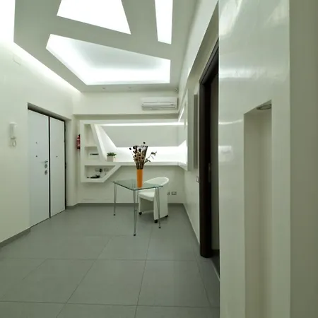 Roma Naif Rooms-3