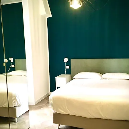 900 Liberty Rooms-2