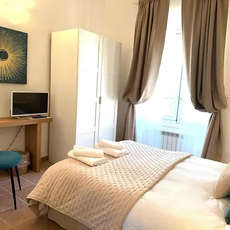 Aenea'S B&B-2