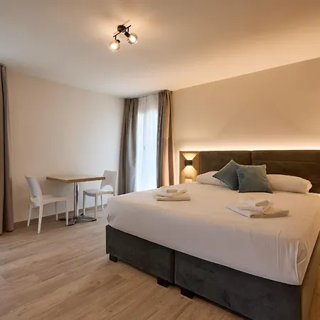 Relais Tiburtina-2