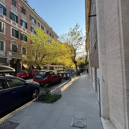Luxor Eco Roma Casa E Appartamento Per Vacanze In Centro Piazza Bologna, Colosseo, Piazza Di Spagna, Vaticano, San Pietro, Sapienza, Fontana Di Trevi, Piazza Navona, Trastevere, Tiburtina, Termini, Aeroporto-2