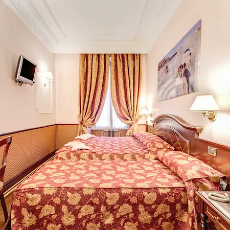 Re Luxury Accomodation-2