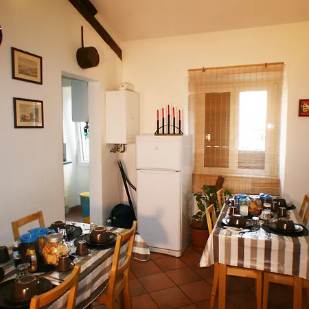 Sixtythree Guesthouse-3