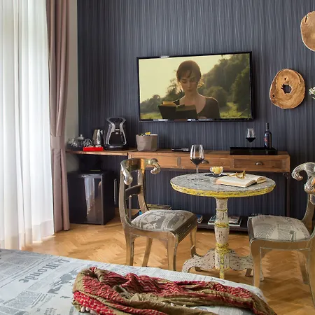 Qt Suites Roma-2