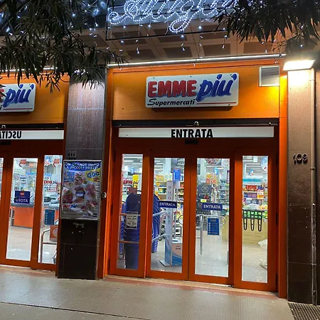 B&B Roma Castle Termini-3